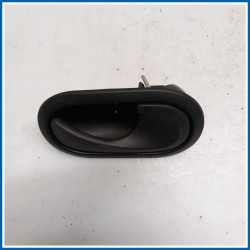 Maniglia porta int. AZIONAMENTO INTERNO 
dx. 
ant. SMART Fortwo Coupe