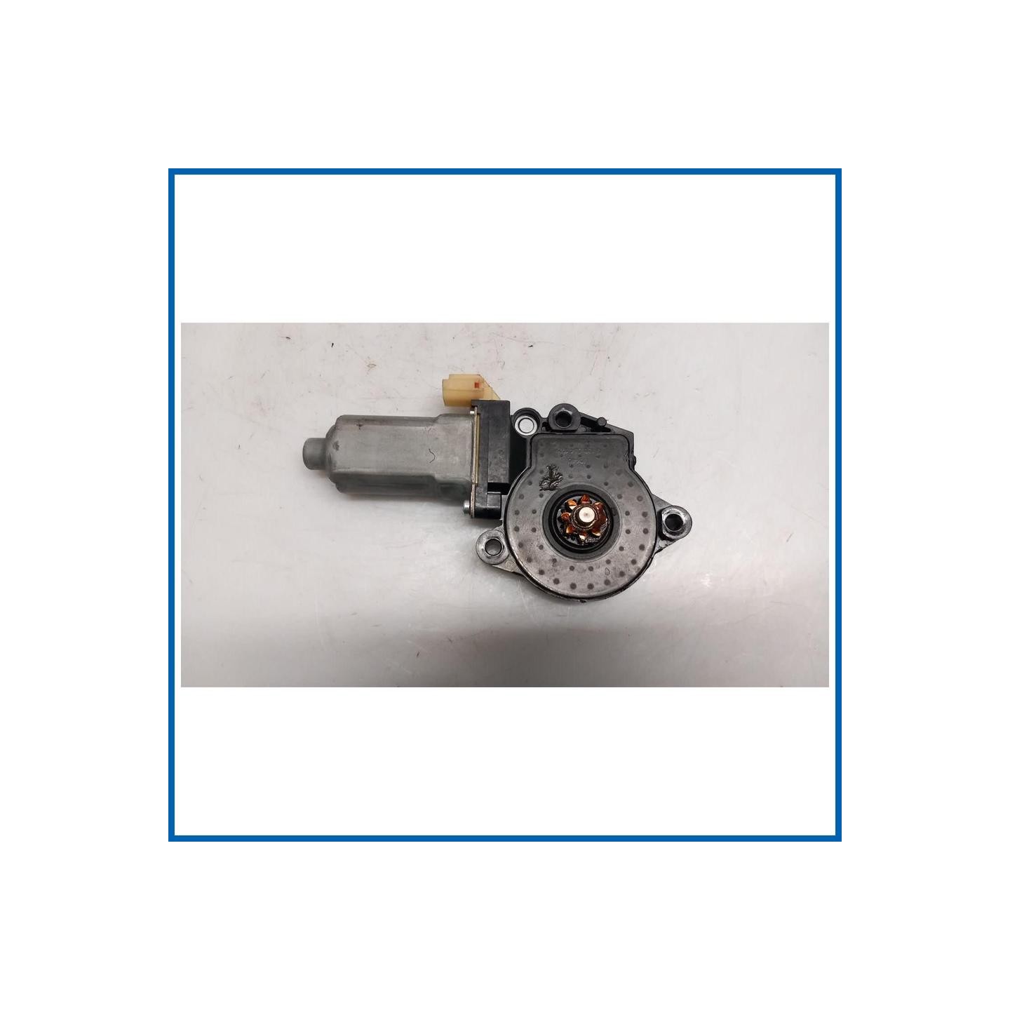 Motorino alzacristallo porta MOTORE-REG FINESTR ELETTR, DX 
dx. 
ant. HYUNDAI Tucson I