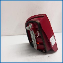 Fanale . 
dx. 
post. SKODA Fabia 6Y2