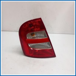 Fanale . 
sx. 
post. SKODA Fabia 6Y2