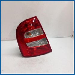 Fanale . 
sx. 
post. SKODA Fabia 6Y2