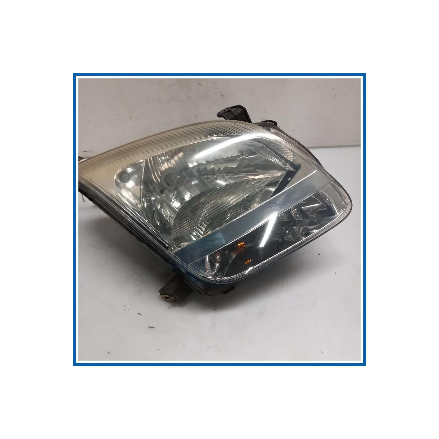 Proiettore FARO ANT DX 
dx. 
ant. SUZUKI Ignis II