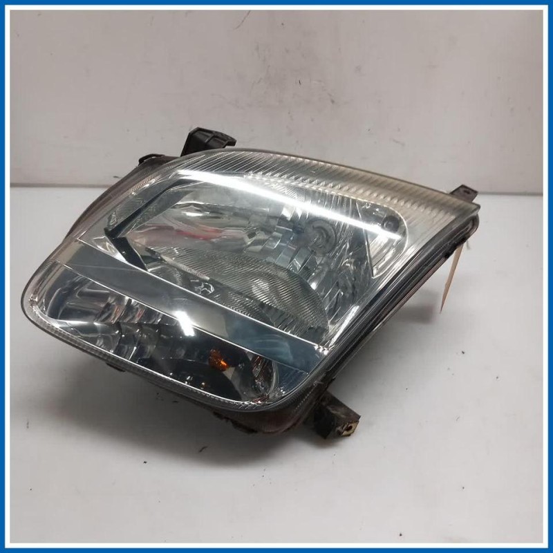 Proiettore FARO ANT SX 
sx. 
ant. SUZUKI Ignis II