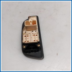 Interruttore alzacristalli INTERRUTTORE 
sx. 
ant. SUZUKI Ignis II