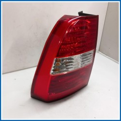 Fanale LAMP ASSY-REAR COMBINATION,LH 
sx. 
post. KIA Sportage II