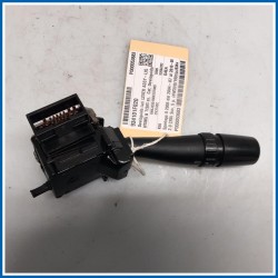 Devioguida luci LEVER ASSY-LIGHTING & T/SIG 
sx. 
 KIA Sportage II