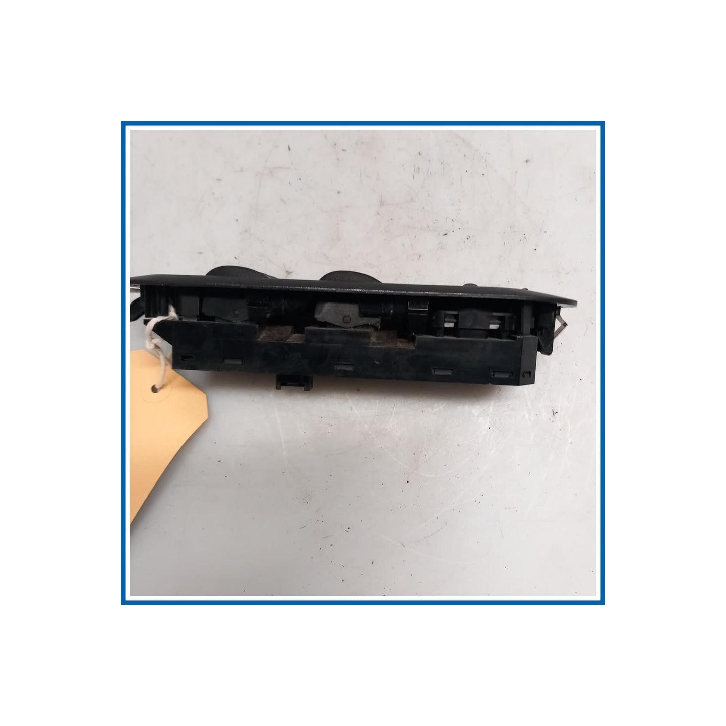 Interruttore alzacristalli SWITCH ASSY 
sx. 
ant. FORD S-Max I