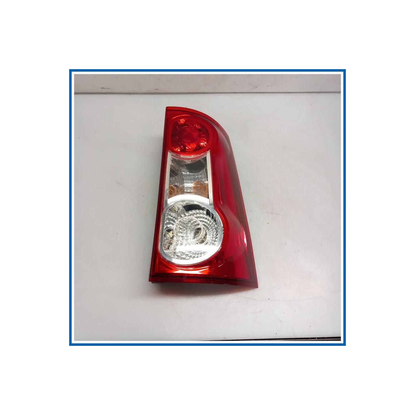 Fanale FANALINO PS DX 
dx. 
post. DACIA Logan MCV I