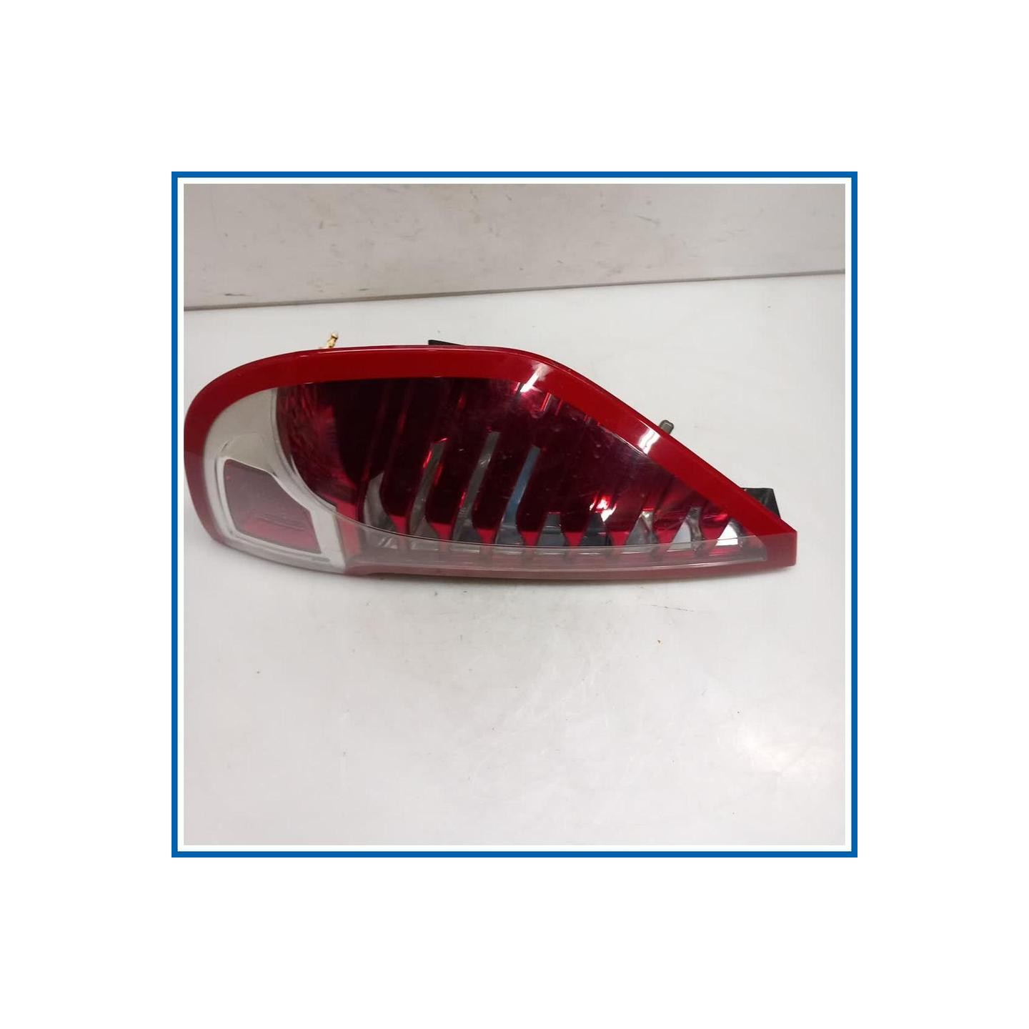 Fanale est. FANALINO POSTE SX 
sx. 
post. RENAULT Scenic X-Mod