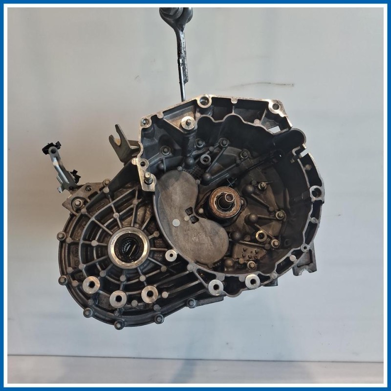 Cambio -940B7000- 6M CENTR
 
 FIAT Tipo II