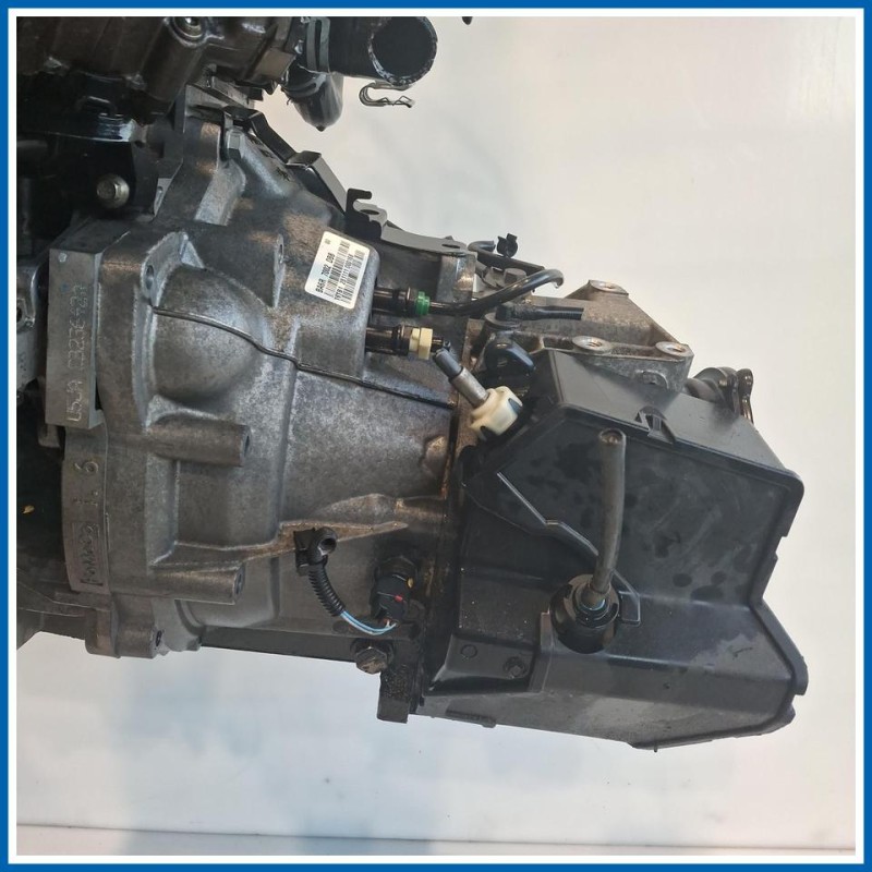 Cambio TRANSAXLE ASSY-U5JA- m240 mot ok
 
 FORD Fiesta VI