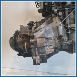 Cambio TRANSAXLE ASSY-U5JA- m240 mot ok
 
 FORD Fiesta VI