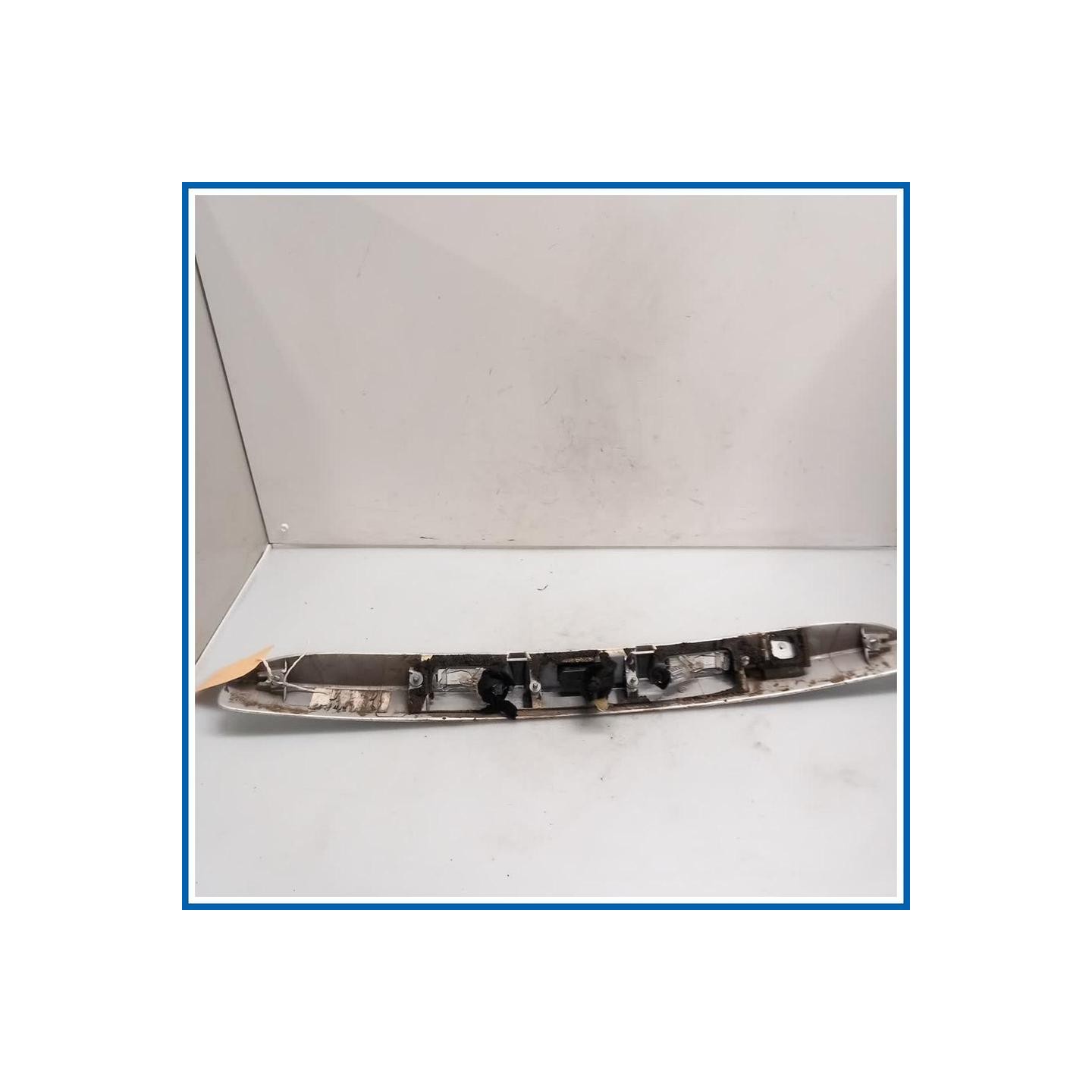 Maniglia portello est. BANDEAU PORTE COF 
 
post. RENAULT Scenic X-Mod