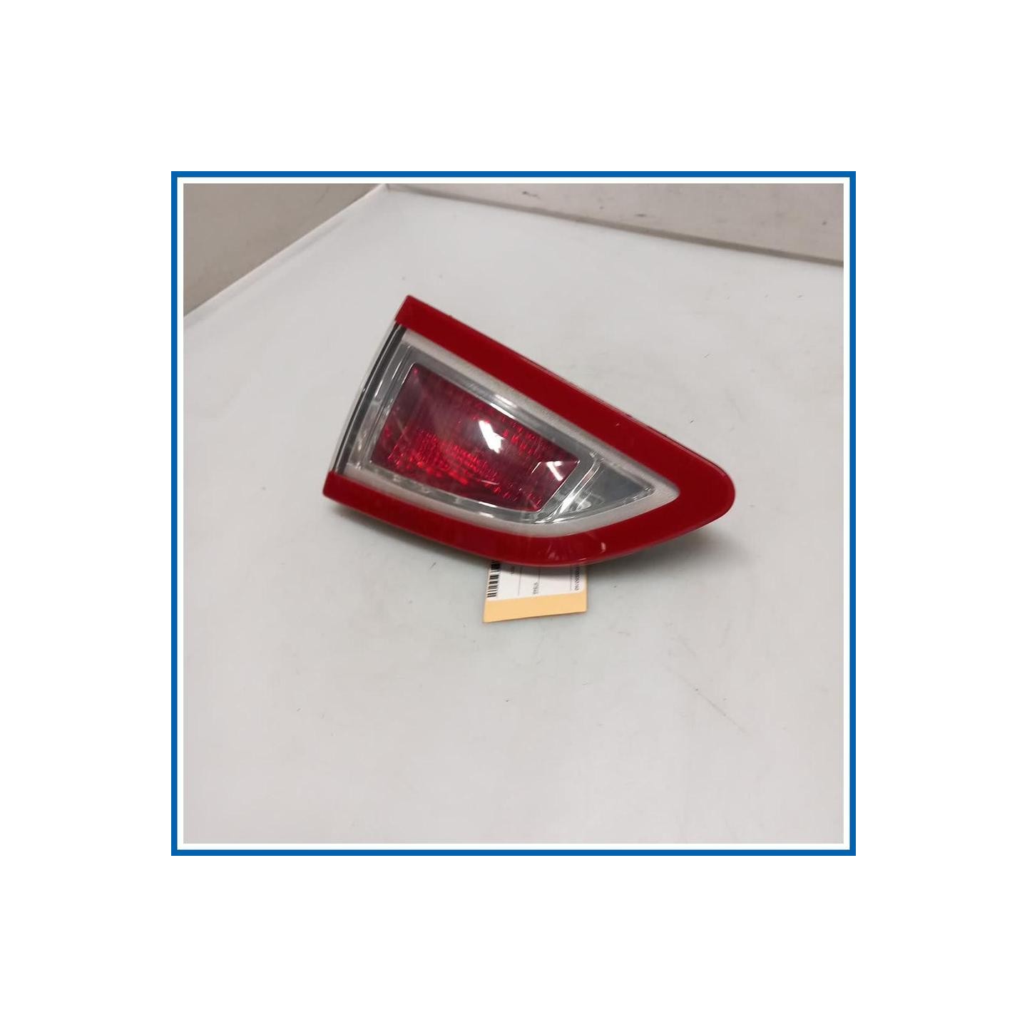 Fanale int. FANALINO POSTE DX 
dx. 
post. RENAULT Scenic X-Mod