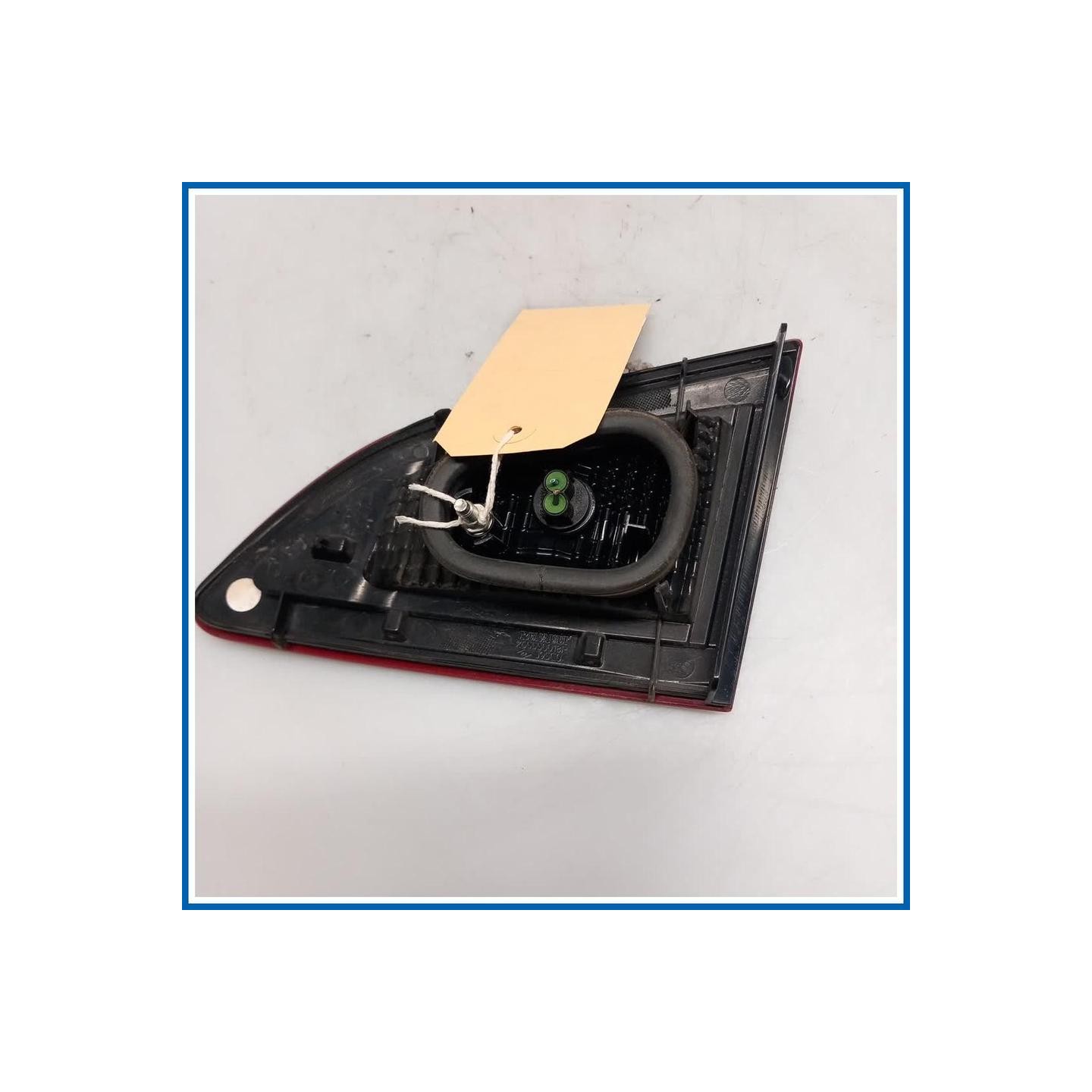 Fanale int. FANALINO POSTE SX 
sx. 
post. RENAULT Scenic X-Mod