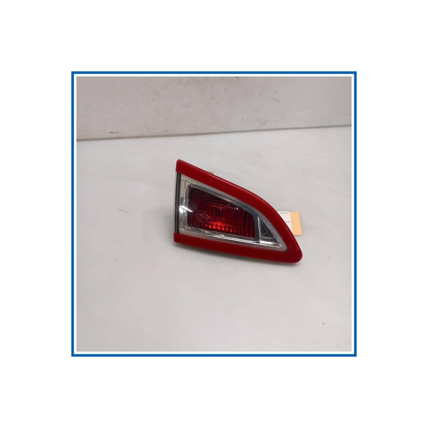 Fanale int. FANALINO POSTE SX 
sx. 
post. RENAULT Scenic X-Mod