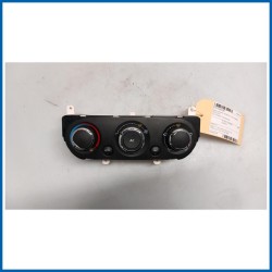 Modulo comando riscaldamento / clima COMANDO VENTILATO 
 
 RENAULT Captur I