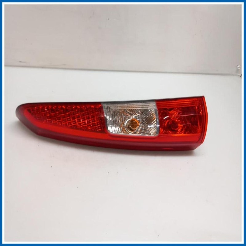 Fanale sup. SCATOLA, SN 
sx. 
post. VOLVO V70 II