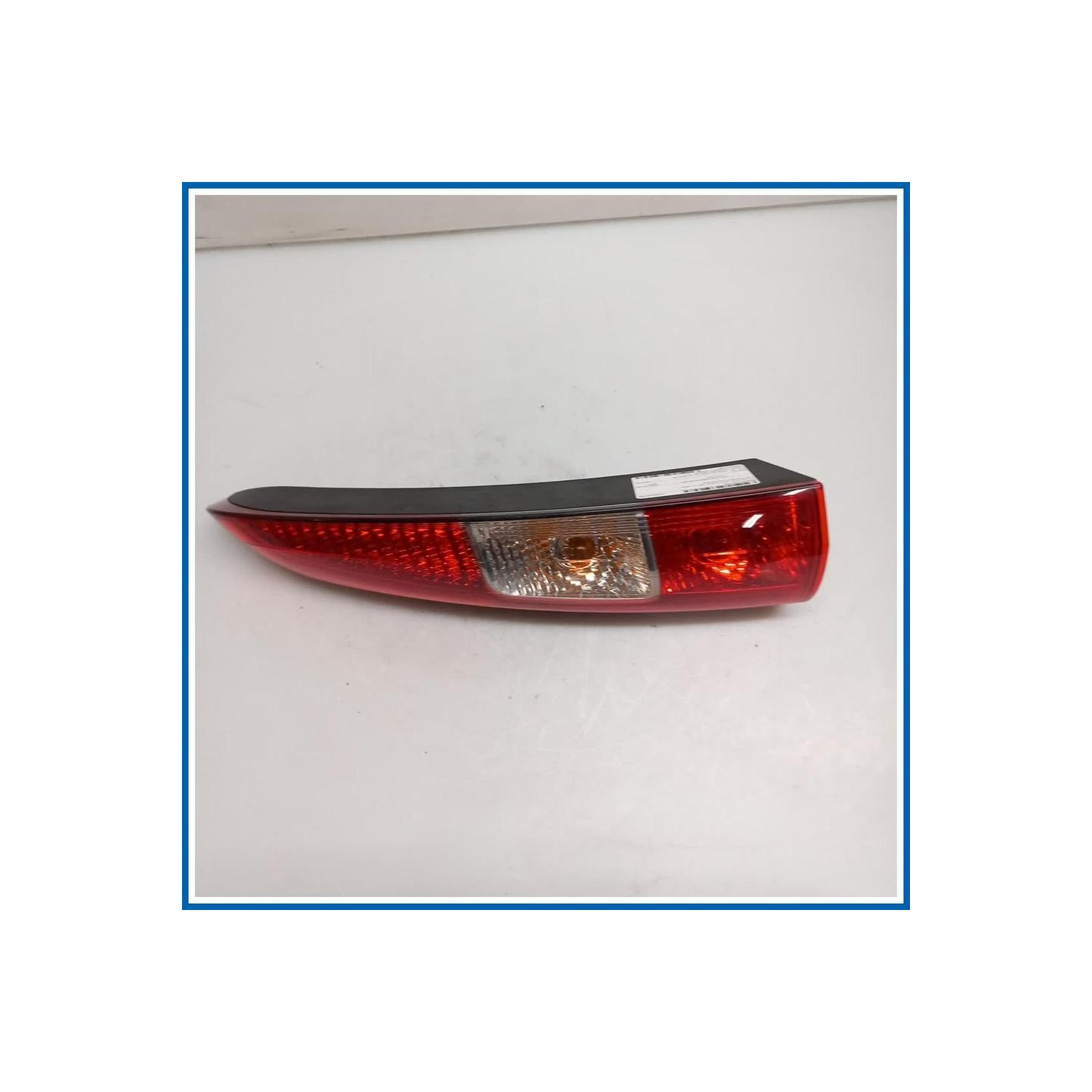 Fanale sup. SCATOLA, SN 
sx. 
post. VOLVO V70 II