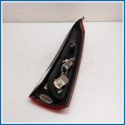 Fanale sup. SCATOLA, SN 
sx. 
post. VOLVO V70 II