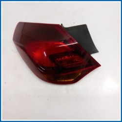 Fanale est. FANALE 
sx. 
post. OPEL Astra J