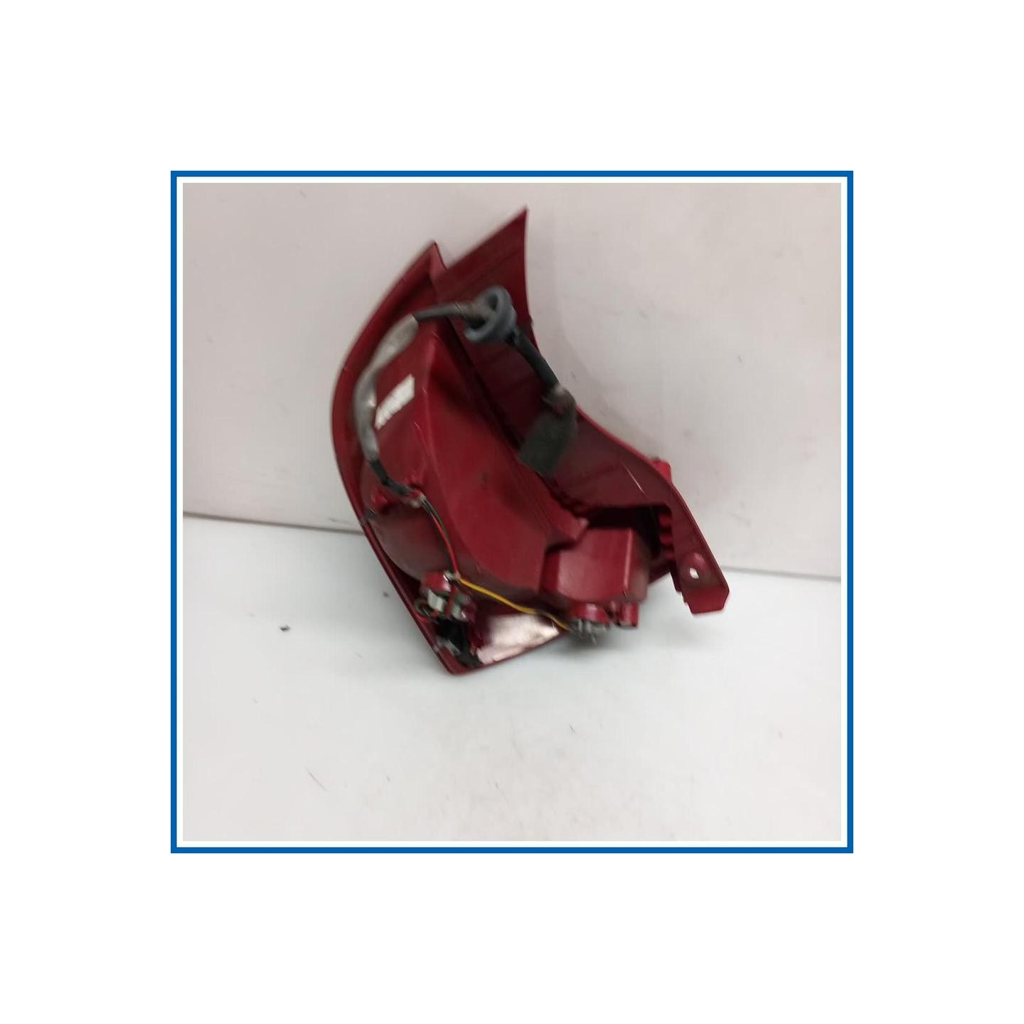 Fanale LENS & HSG-REAR COMB LAMP,LH 
sx. 
post. KIA Picanto III