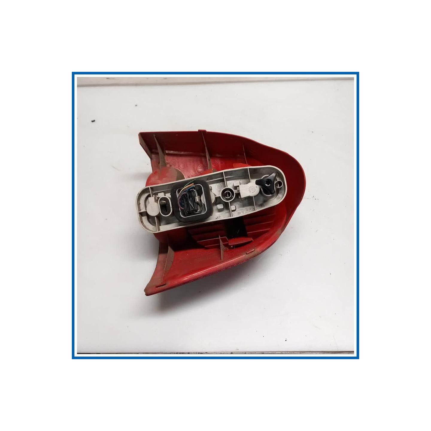 Trasparente fanale FANALINI POSTERIO 
sx. 
post. RENAULT Twingo I