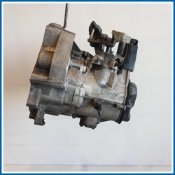 Cambio cgp km 110
 
 VOLKSWAGEN Polo VI