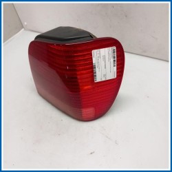 Fanale FANALE POST. POLO 00-02 
dx. 
post. VOLKSWAGEN Polo III