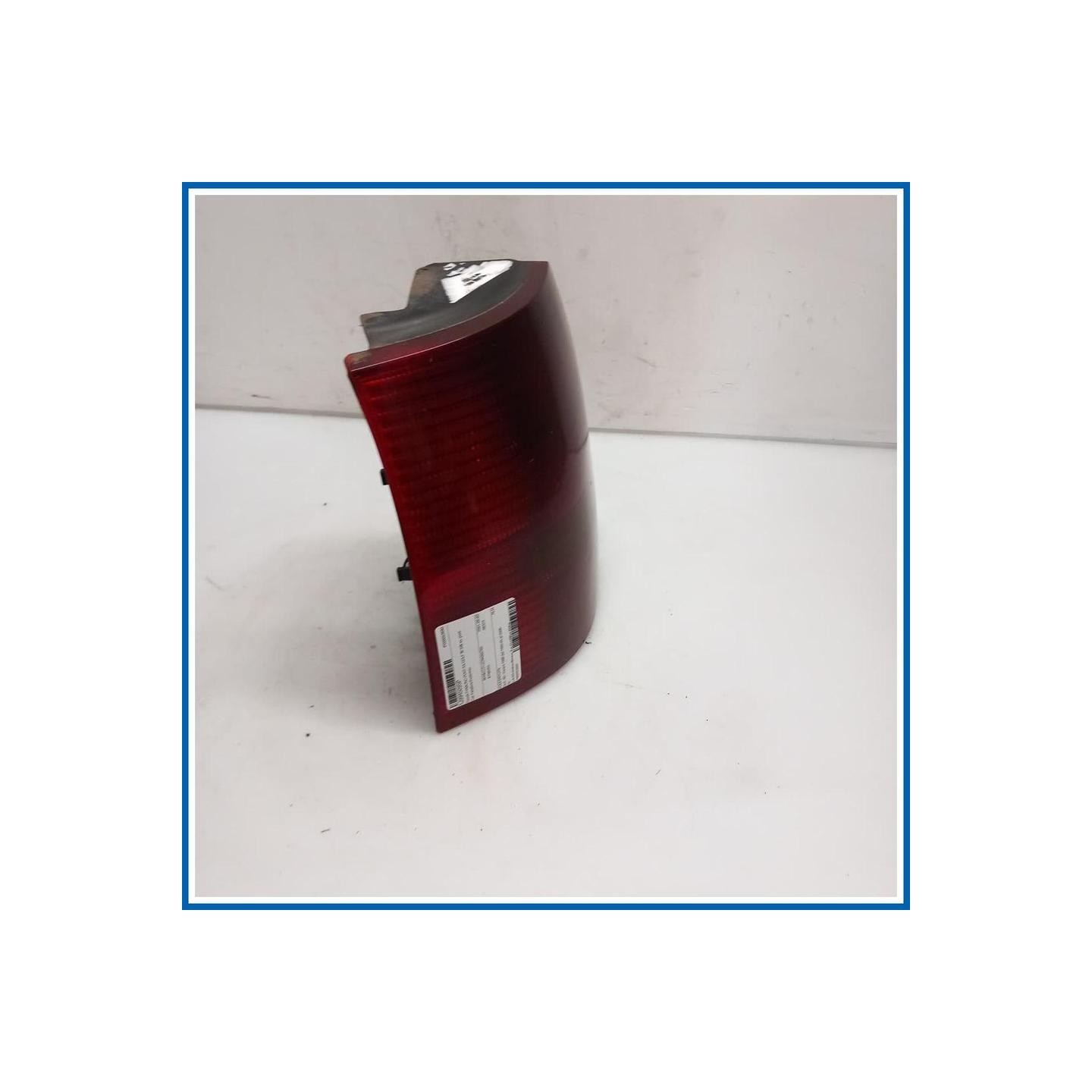 Fanale FANALINO POST SX GOLF IV SW 
sx. 
post. VOLKSWAGEN Golf IV Variant