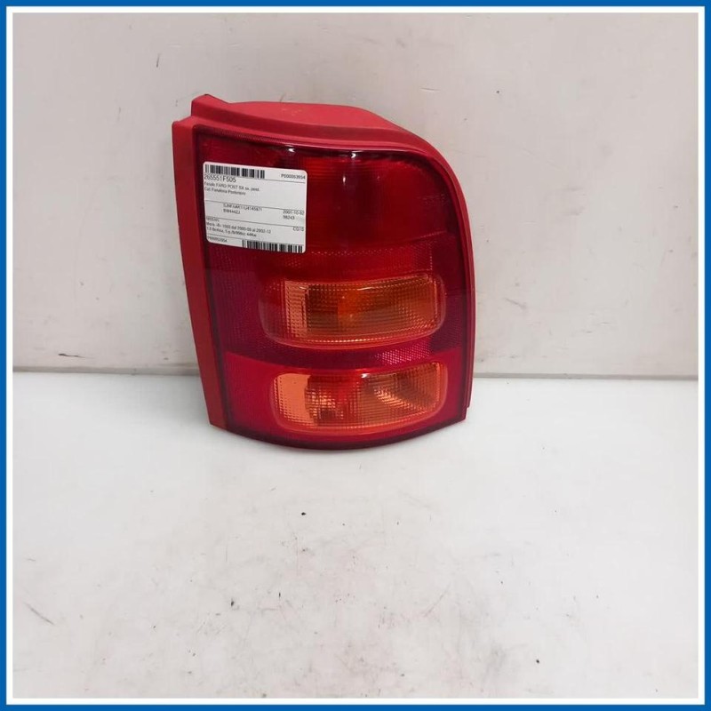 Fanale FARO POST SX 
sx. 
post. NISSAN Micra II
