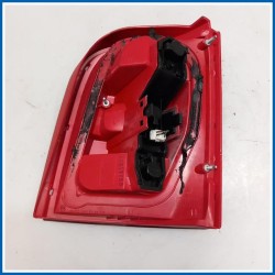 Fanale FARO POST SX 
sx. 
post. NISSAN Micra II