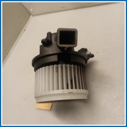 Motorino ventilazione abitacolo MOTORINO ELETTRICO 
 
 JEEP Renegade