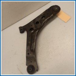 Braccio oscillante BRACCIO COMPLETO-INF, DX 
dx. 
ant. HYUNDAI i10 I