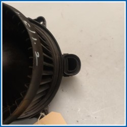 Motorino ventilazione abitacolo Fan And Motor Assy 
 
 FORD Ecosport