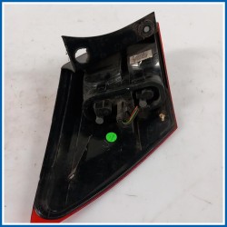 Fanale est. FARO POST DX 
dx. 
post. NISSAN Qashqai I