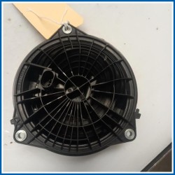 Interruttore esterno apertura portello . 
 
post. VOLKSWAGEN Polo VI