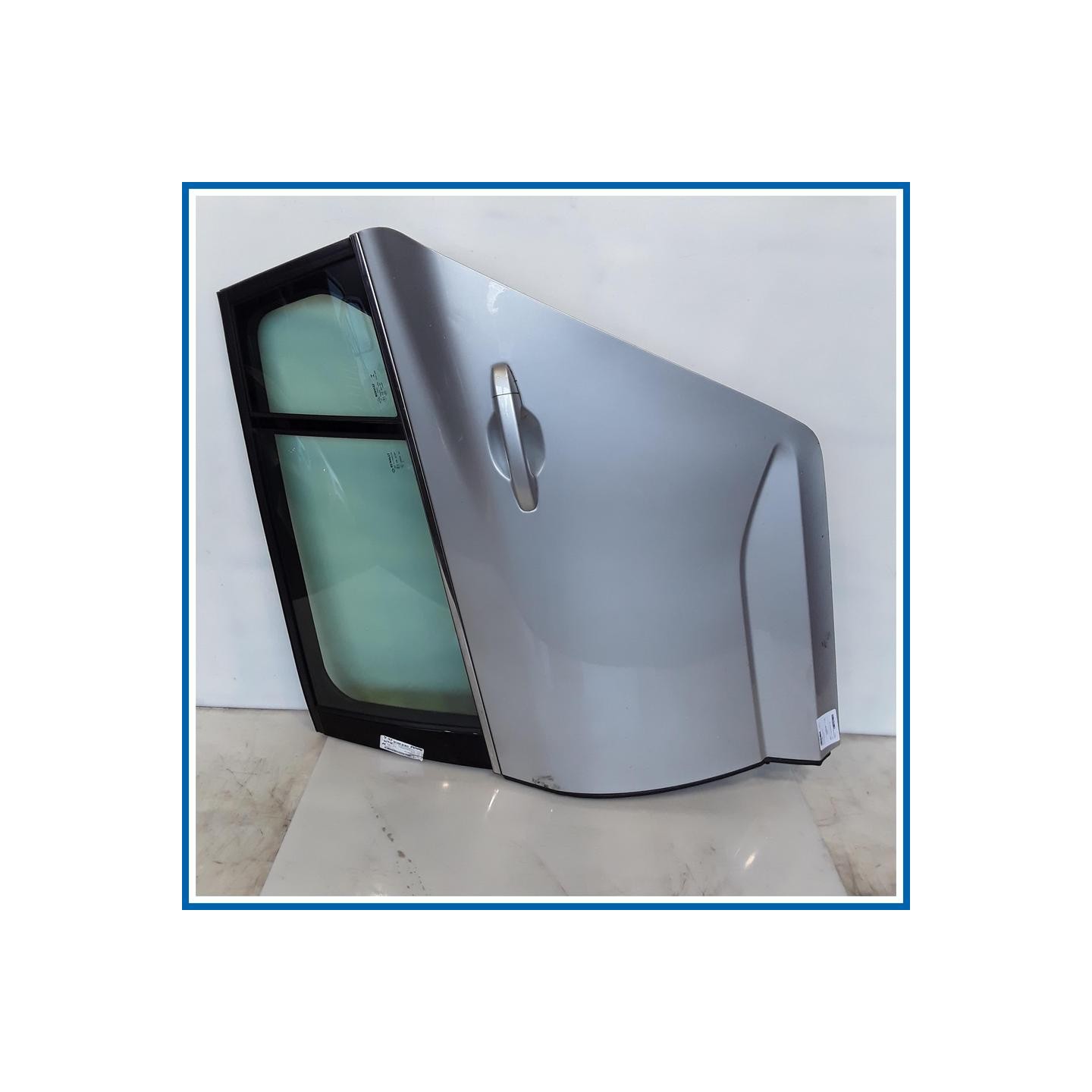 Porta PORTA PREASSY-RR 
sx. 
post. RENAULT Megane SW
