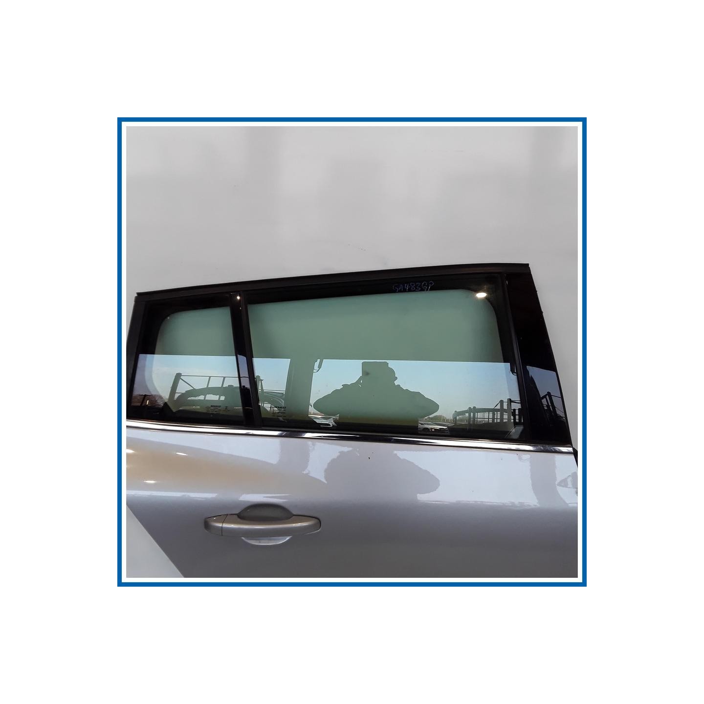 Porta PORTA POSTER DX 
dx. 
post. RENAULT Megane SW