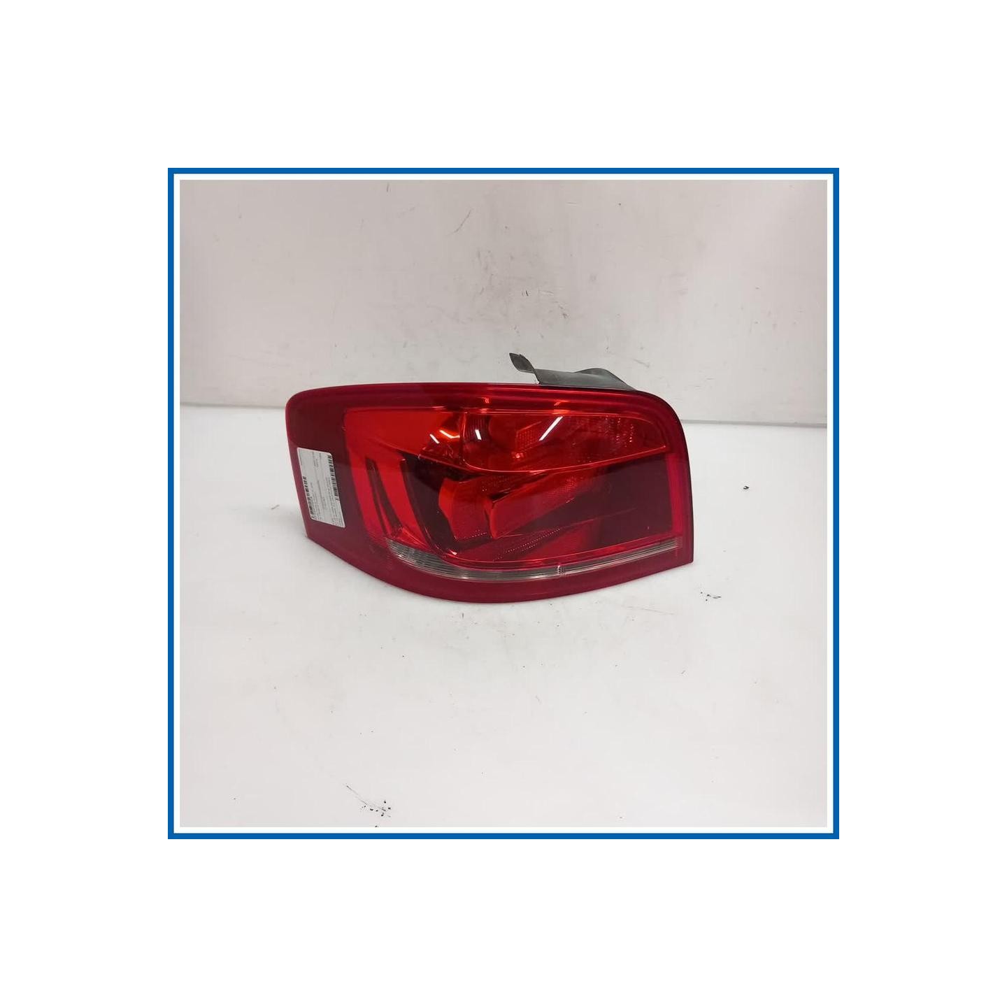 Fanale FANALE POST. 
sx. 
post. AUDI A3 8P1