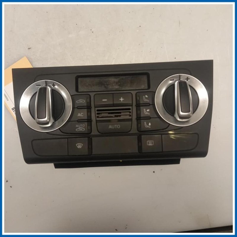 Modulo comando riscaldamento / clima . 
 
 AUDI A3 8P1