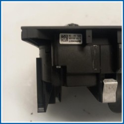 Modulo comando riscaldamento / clima . 
 
 AUDI A3 8P1