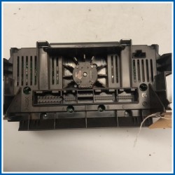 Modulo comando riscaldamento / clima . 
 
 AUDI A3 8P1