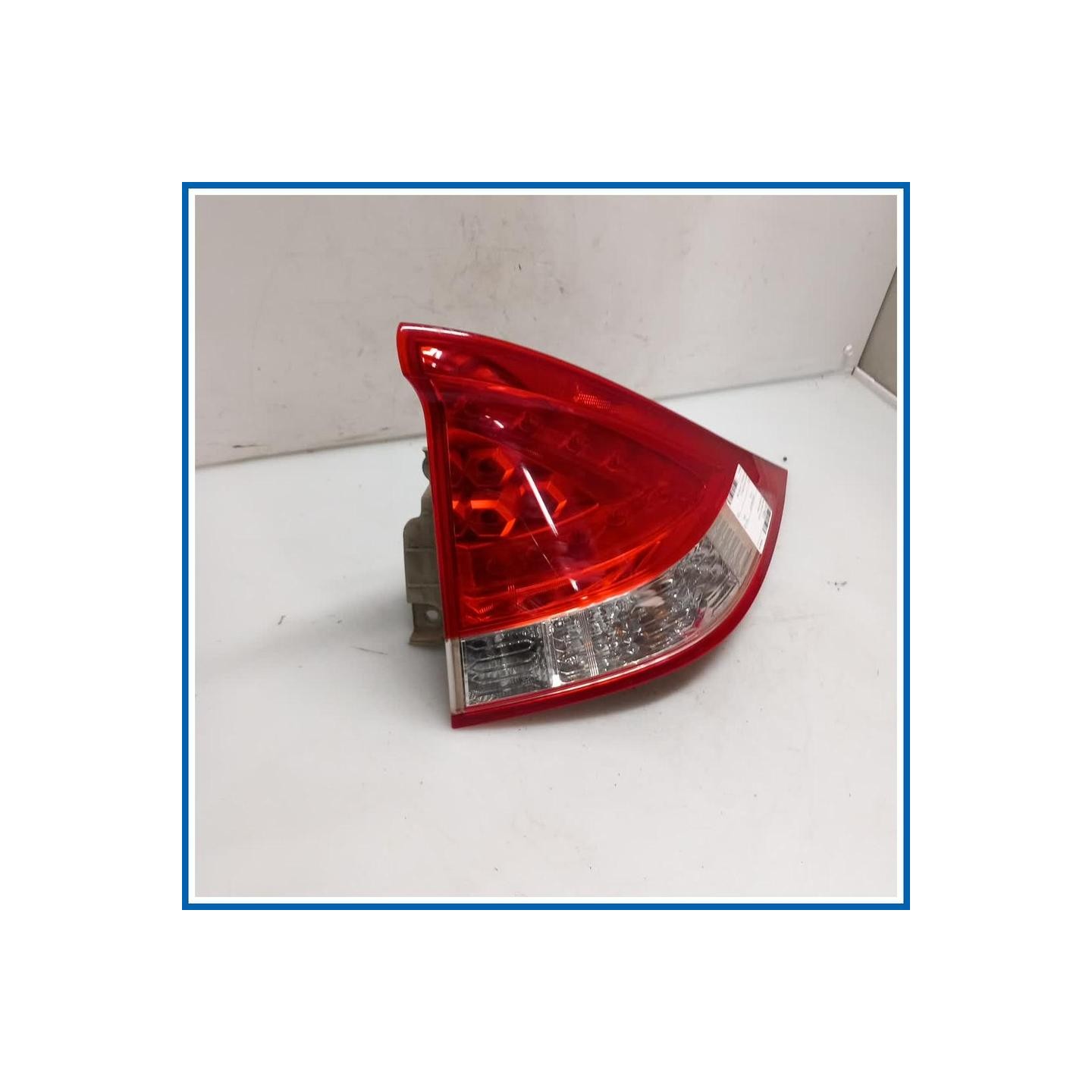 Fanale LAMP UNIT R 
dx. 
post. HONDA Insight II