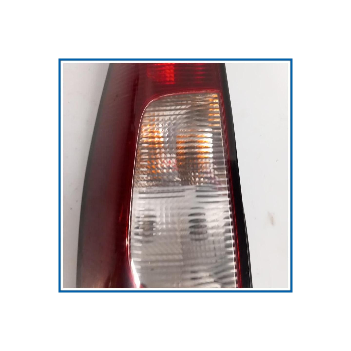 Fanale GRUPPO FANALE POST SX 
sx. 
post. MITSUBISHI Colt VI