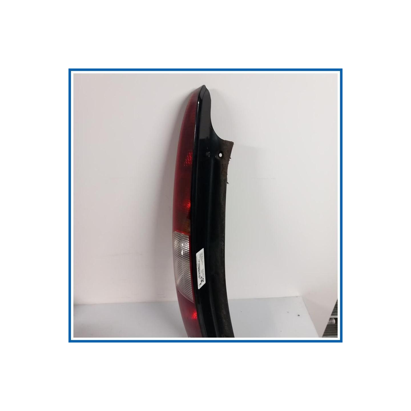 Fanale GRUPPO FANALE POST SX 
sx. 
post. MITSUBISHI Colt VI