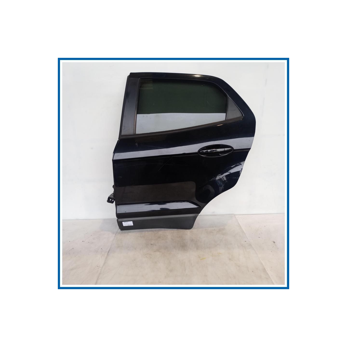Porta DOOR ASSY - REAR 
sx. 
post. FORD Ecosport