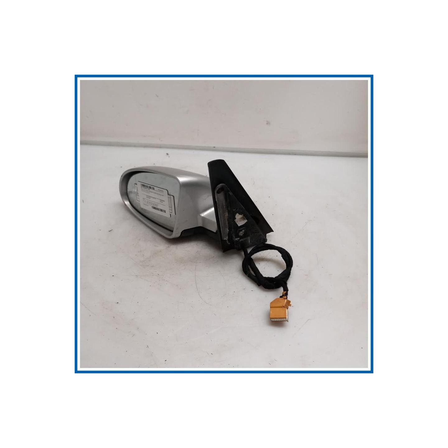 Retrovisore esterno SUPPORTO SPECCHIO SX 
sx. 
ant. AUDI A2 8Z0