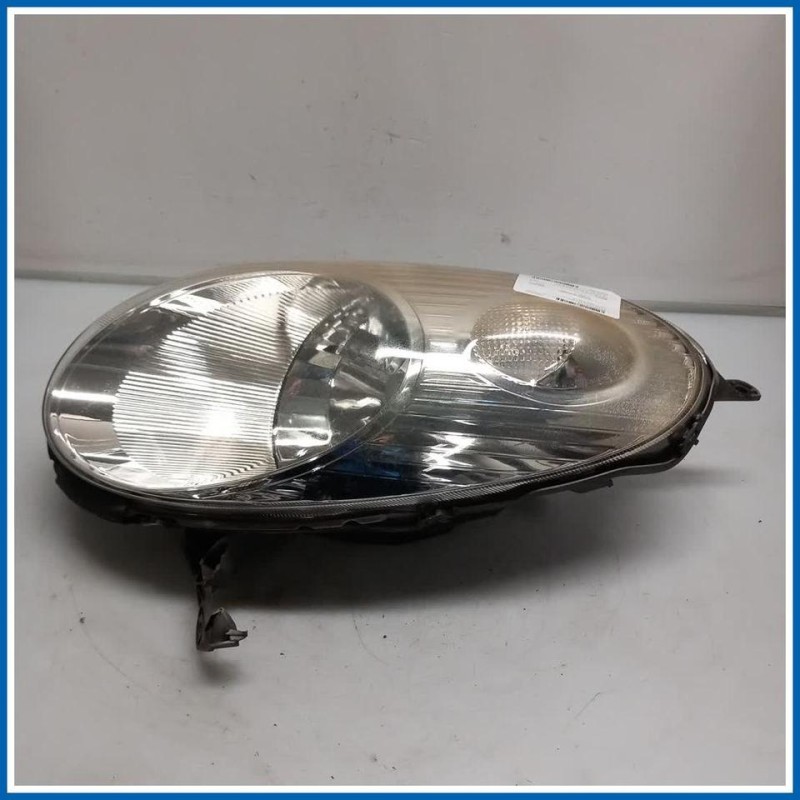 Proiettore FARO ANT SX 
sx. 
ant. NISSAN Micra III
