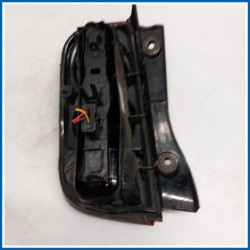 Fanale FARO POST DX 
dx. 
post. NISSAN Micra III